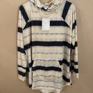 BNWT Lularoe Amber!